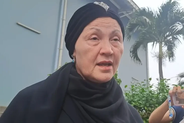 Ibunda Aldila Jelita...