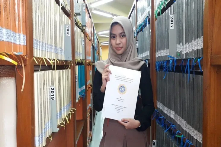 Apakah Benar Skripsi...