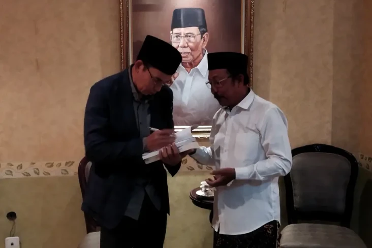 Kunjungi Pesantren Mahasiswa...