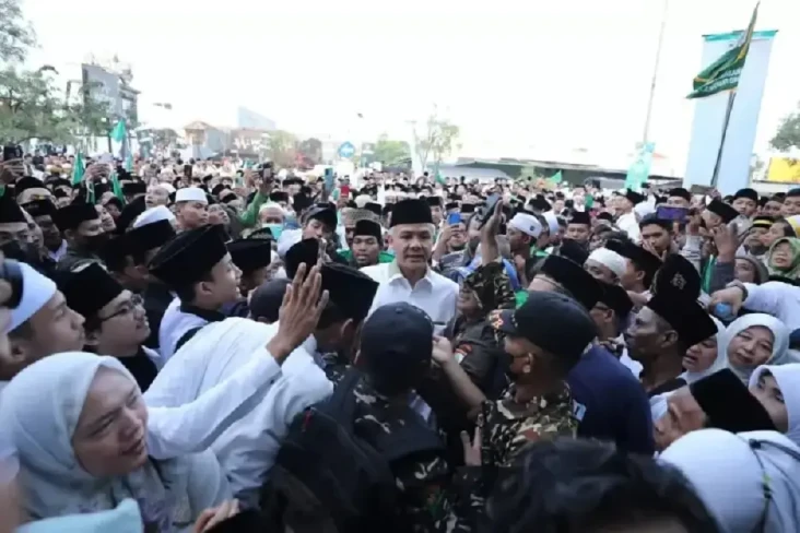 PDIP: Deklarasi Anies-Cak...