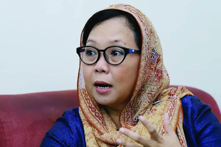 Kaum Perempuan Bisa...