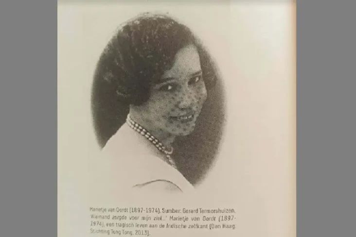 Kisah Marietje, Wanita...