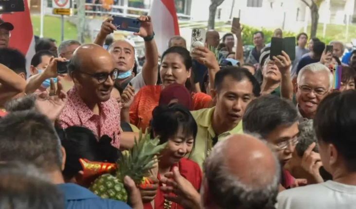 Rayakan Kemenangan,...