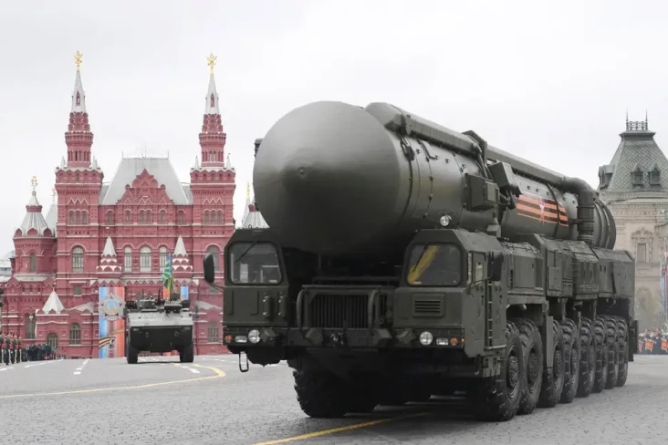 Rusia: Rudal Nuklir...