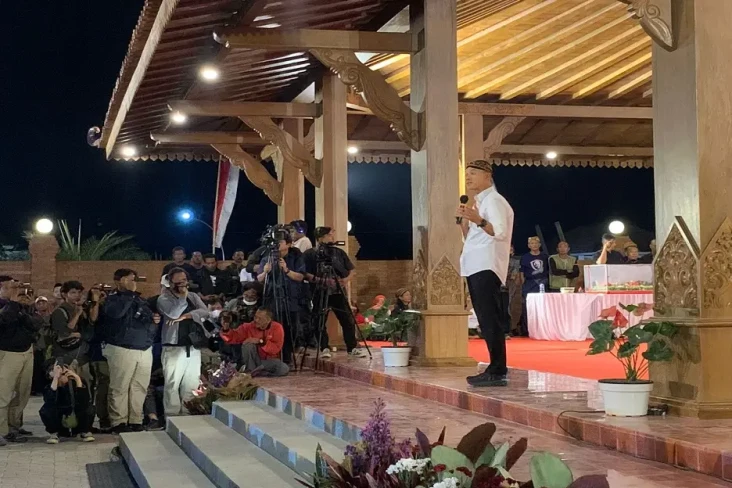 Ganjar Pranowo Tekankan...