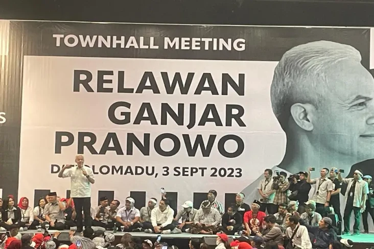Pesan Ganjar untuk Relawan...
