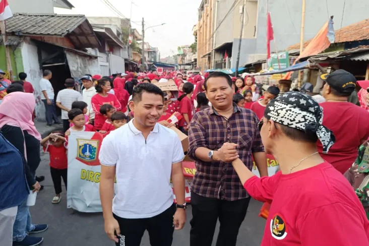 Meriahkan Jalan Sehat...