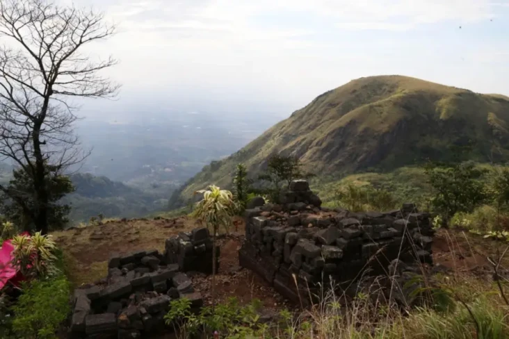 Kisah Gunung Penanggungan...