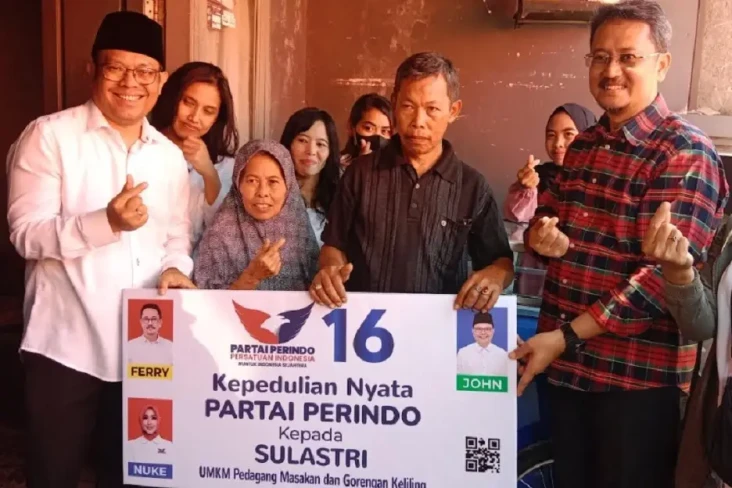 Bantu Pedagang Kecil,...