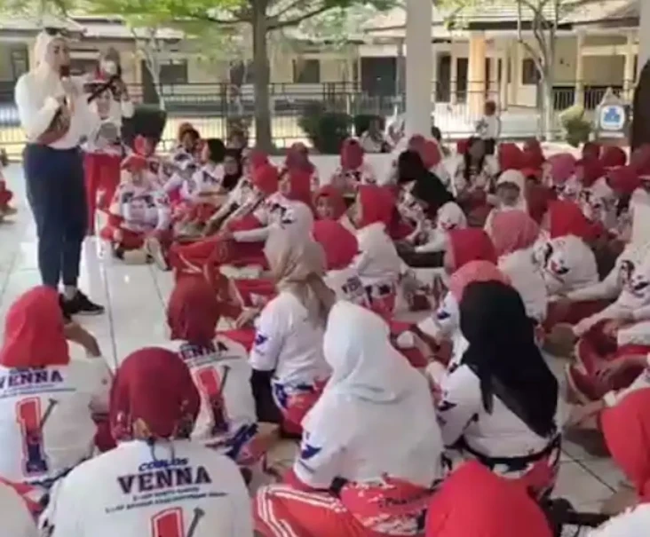 Bagikan KTA Berasuransi...