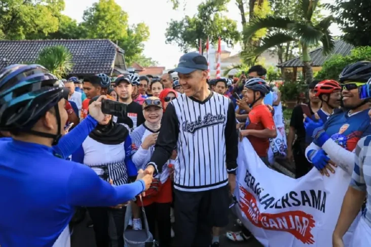 Ganjar Pranowo Dapat...