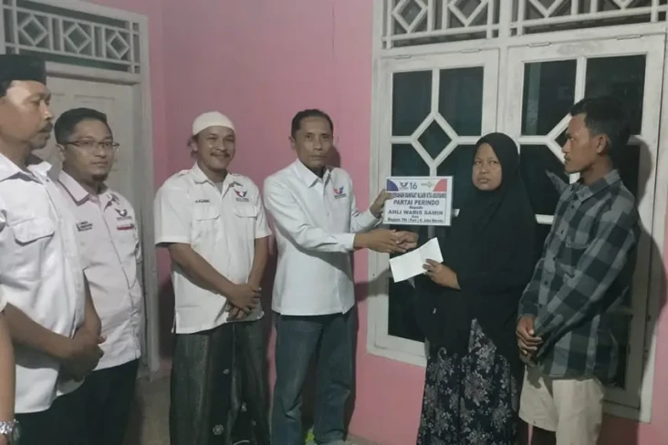 Terima Klaim KTA Perindo...