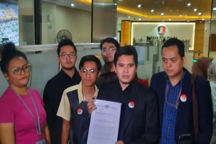 Daftar Inisial 26 Artis...