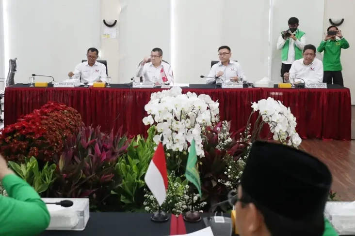 TPN Ganjar Pranowo Dibentuk,...