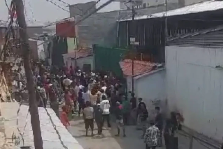 Bentrokan Berdarah 2...