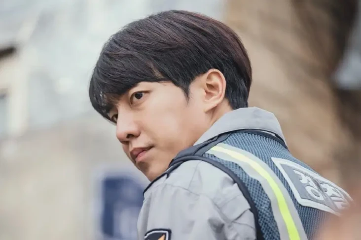Lee Seung Gi Dikecam...