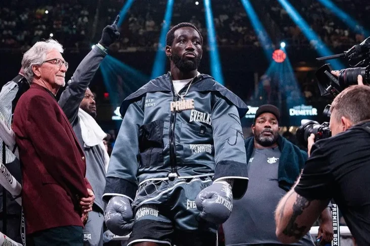 Amir Khan Warning Terence...