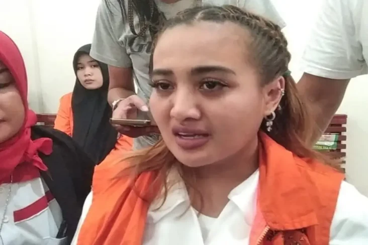 Lecehkan Agama saat...