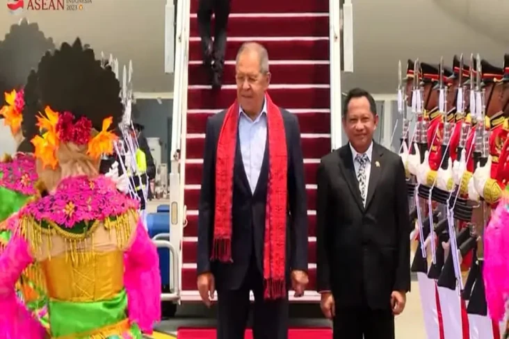 Disambut Mendagri, Menlu...