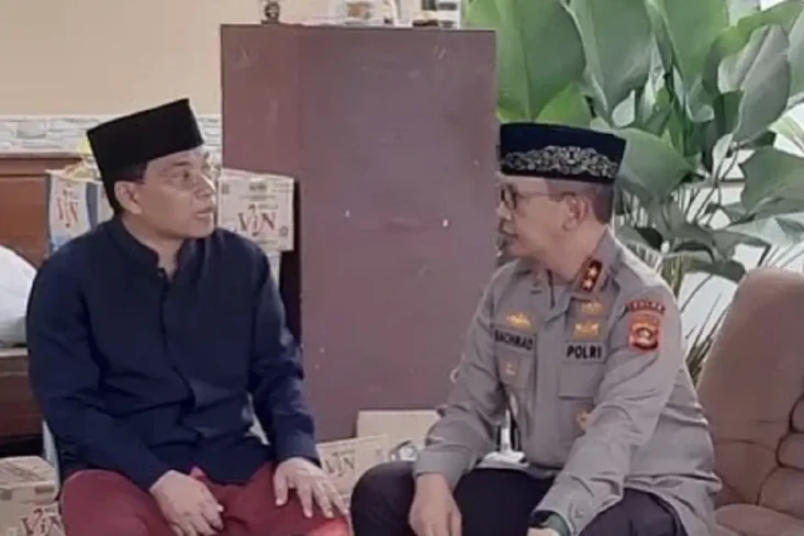 Bacok Adik Bupati Musi...