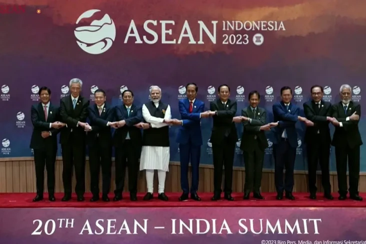 Pimpin KTT ke-20 ASEAN,...