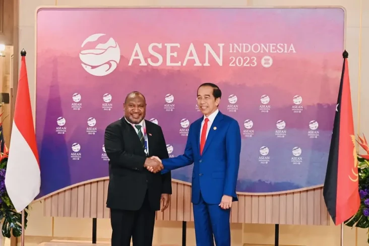 Bertemu PM Marape, Jokowi...