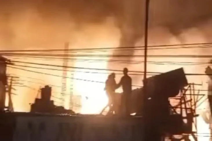 Kebakaran di Krendang...