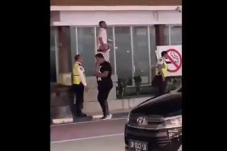 WNA Amerika Berulah...