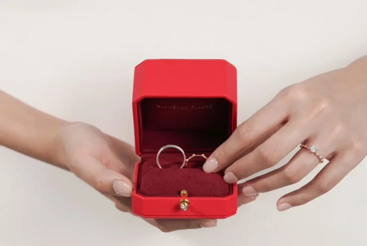 Clemence Ellery Luncurkan...