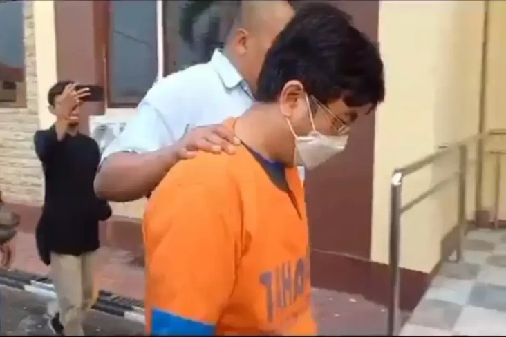 Nyalakan Flare saat...