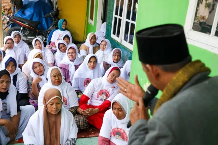 Usbat Ganjar Gelar Kajian...