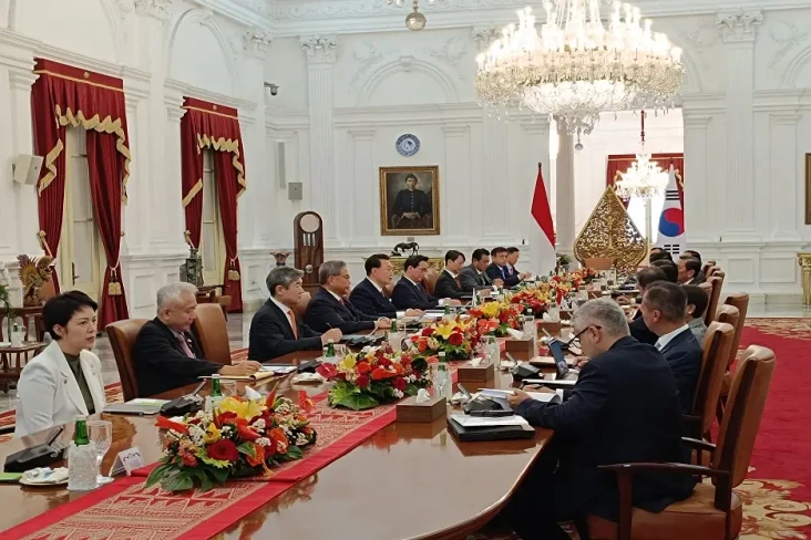 Presiden Jokowi Gelar...