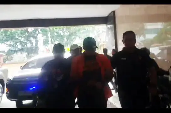 Ditangkap di Bali, Dito...
