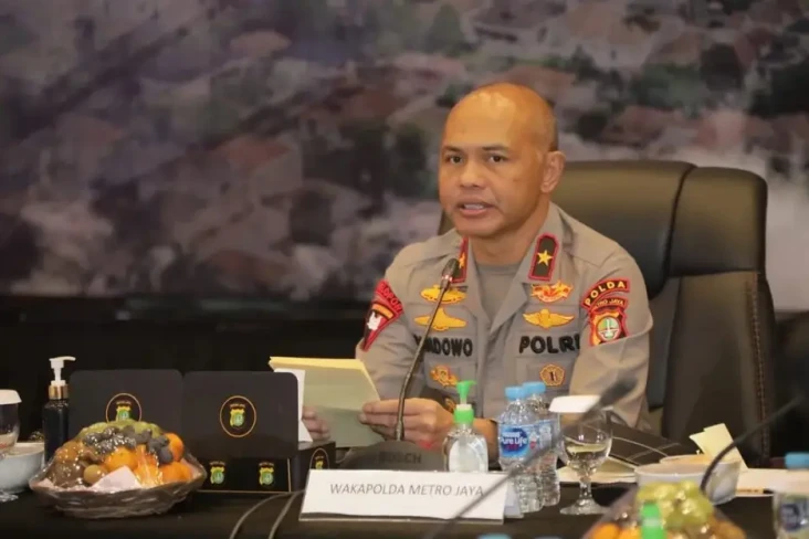 Irjen Hendro Pandowo,...