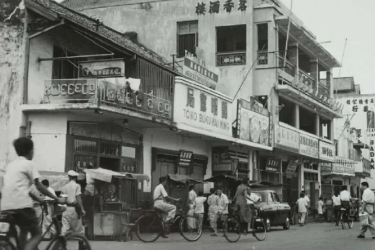 Apakah Jayakarta dan...
