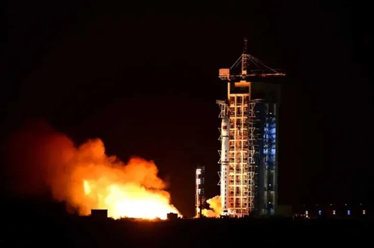China Kembali Luncurkan...