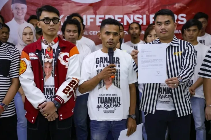 Relawan Ganjar Milenial...