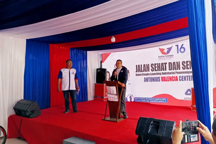 HT Hadiri Peresmikan...