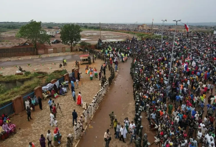 Junta Niger Tuding Prancis...