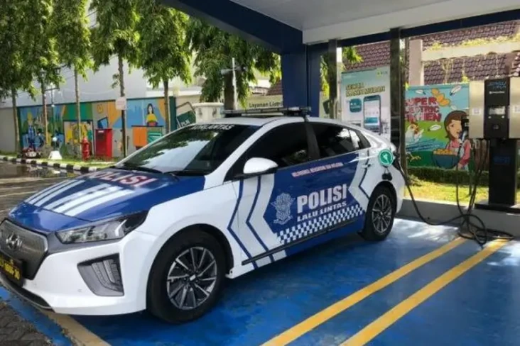 Polri Akan Ganti Mobil...