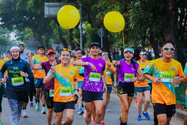 Kemeriahan 5.000 Peserta...