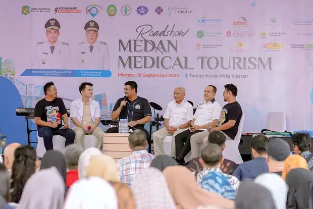 Bupati Zahir: Bobby...