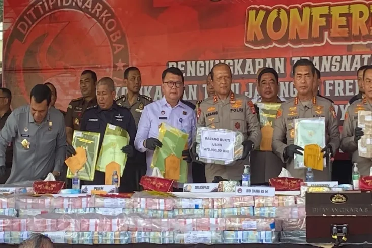 Fantastis, TPPU Sindikat...