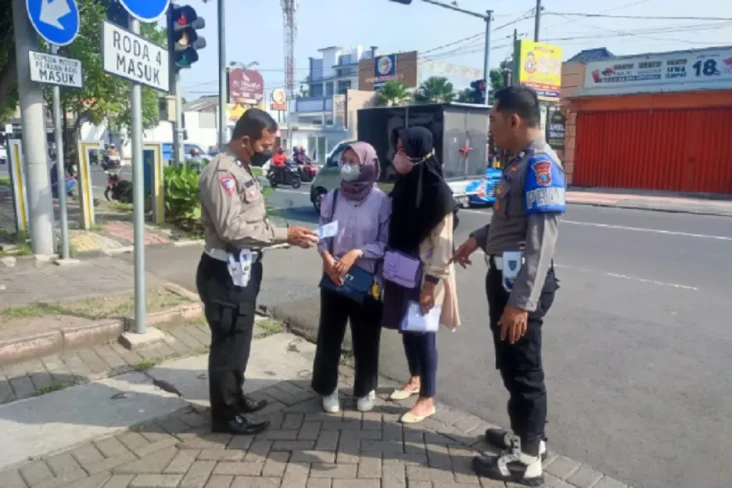 Cegah Praktik Calo,...