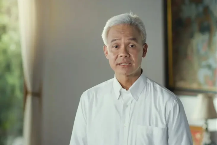 Pengamat: Video Manifesto...
