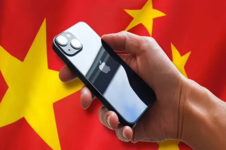 China Larang Pakai iPhone,...
