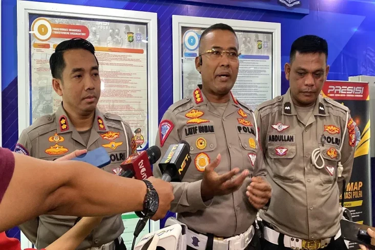 Kasus Sopir Truk Tabrak...