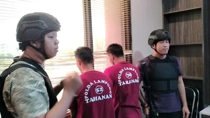 Bawa 30 Kg Sabu dari...