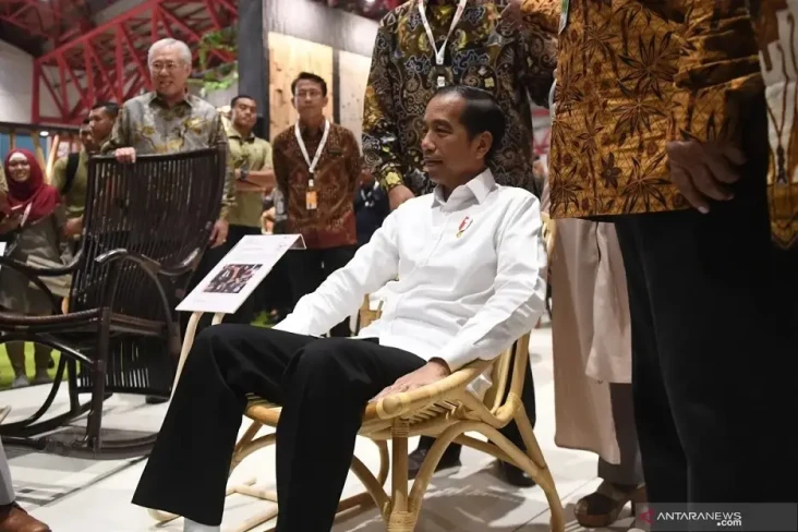 Semangat Hadiri Pameran...