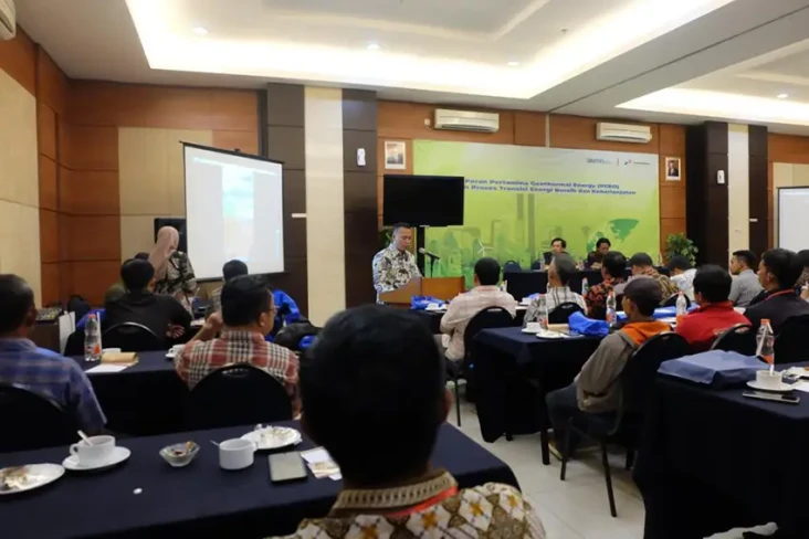 Komisi VI DPR Dukung...